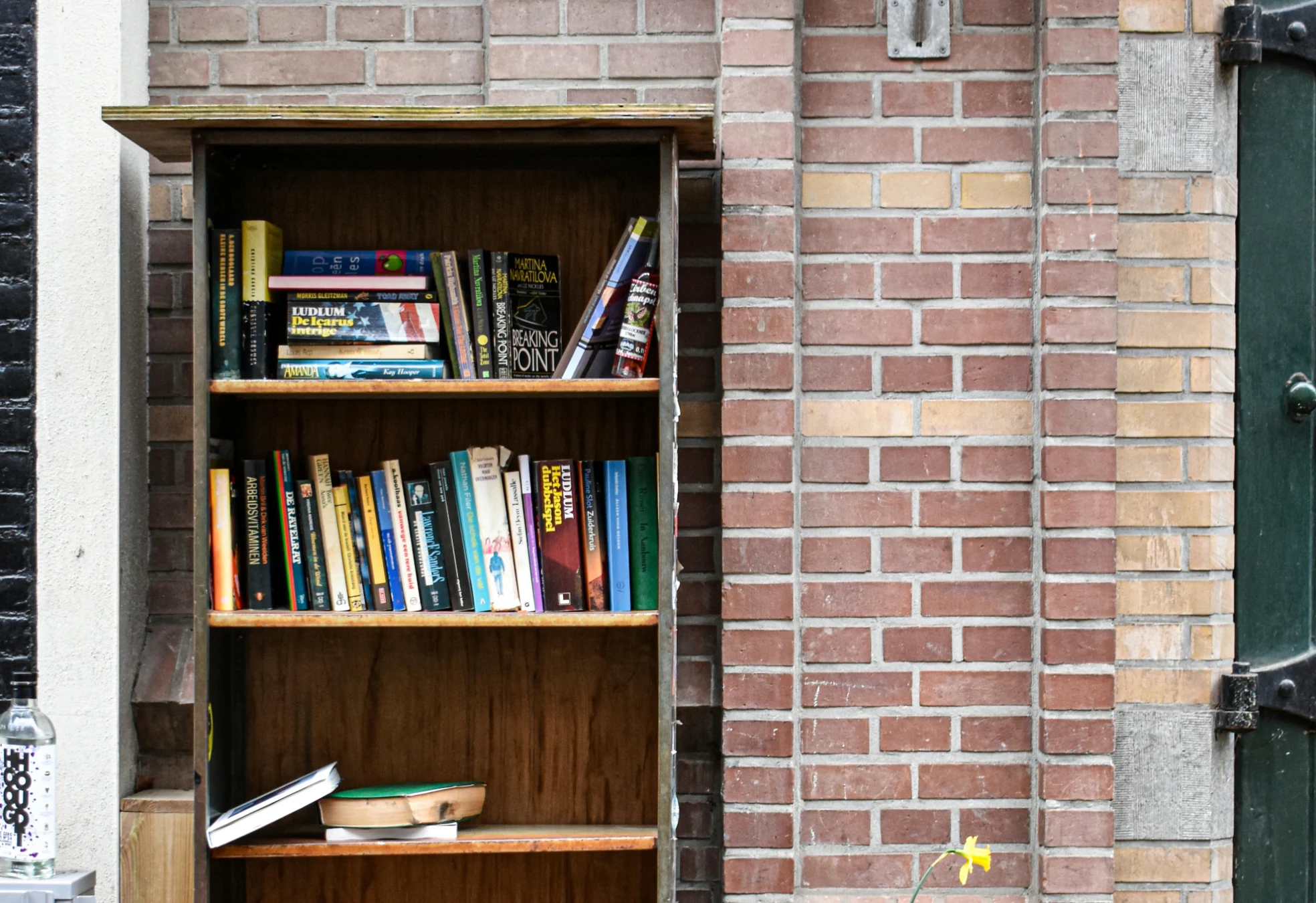 Буккросинг в Україні: що це таке і в чому його обмеження